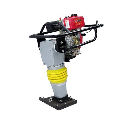 75 kg Mikasa Tamping Rammer Machine Υψόμετρο άλματος 45-75mm Δυναμικό από κινητήρα Honda