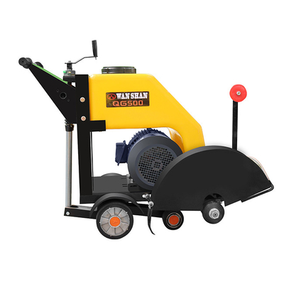 Υψηλή λειτουργική απόδοση 700mm Diesel Power Beton Cutter Road Cutting Machine κατασκευασμένη