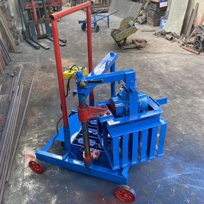 45s κύκλος τυποποίησης μικρού κινητού μηχανήματος κατασκευής τούβλων για έργα κατασκευής σε καλή κατάσταση
