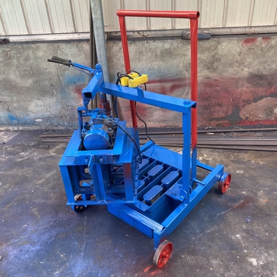 Ελαφρύ Interlock Brick Making Machine για την γραμμή παραγωγής τούβλων 5000*1650*2200mm