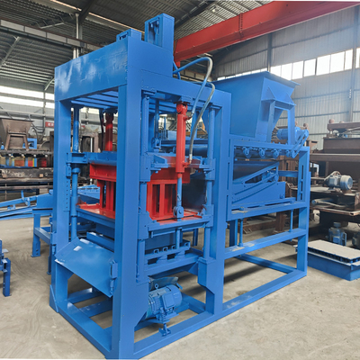 75KN Vibration Automatic Brick Block Machine για δομικά υλικά Qt4-15 στην Ισπανία