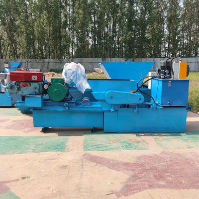 2500KG Υδραυλική αυτοκίνητη μηχανή σχηματισμού τάφρου για κατασκευές