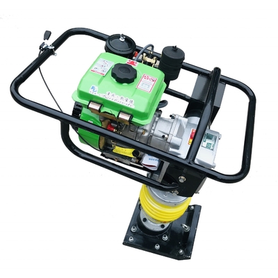 Δρόμος Tamping Vibrating Tamper με 76 * 41 * 97cm Μέγεθος και βενζίνη Trench Rammer